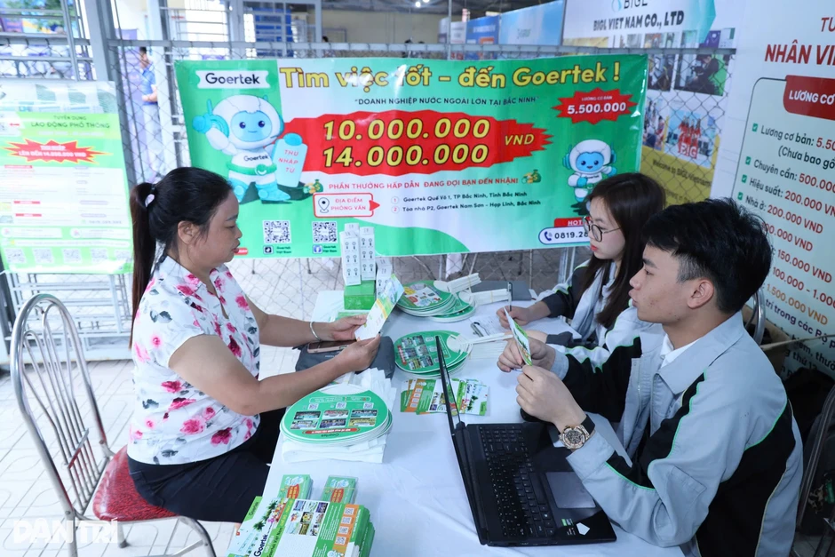 Người lao động thất nghiệp được hỗ trợ học nghề, thêm tiền ăn Người lao động thất nghiệp được hỗ trợ học nghề, thêm tiền ăn