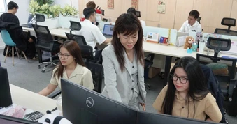 Người phụ nữ từng sợ nói trước đám đông kể chuyện trở thành CEO