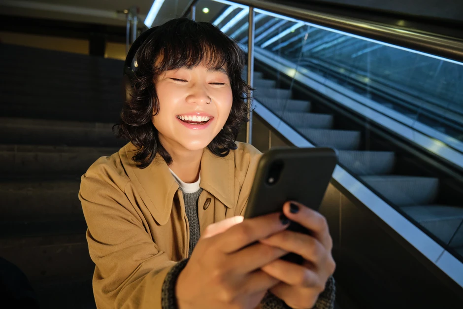 Người trẻ trước 30 tuổi chưa mua nhà, chưa có vài tỷ là chuyện bất thường? Người trẻ trước 30 tuổi chưa mua nhà, chưa có vài tỷ là chuyện bất thường?