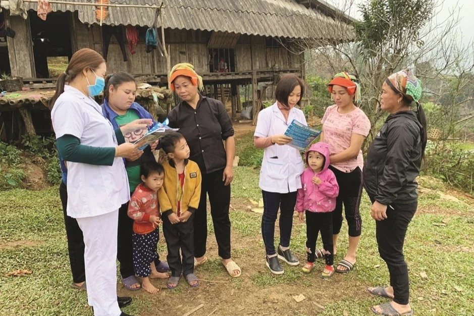 Nhân viên y tế thôn, tổ dân phố được hỗ trợ đặc thù hằng tháng Nhân viên y tế thôn, tổ dân phố được hỗ trợ đặc thù hằng tháng