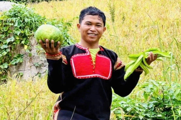 Nhiều lần trắng tay và hành trình trở thành tỷ phú của người đàn ông Jrai Nhiều lần trắng tay và hành trình trở thành tỷ phú của người đàn ông Jrai