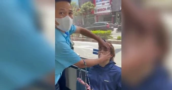 Phụ xe cõng nữ hành khách ngất xỉu vào bệnh viện, bỏ tiền túi ứng viện phí