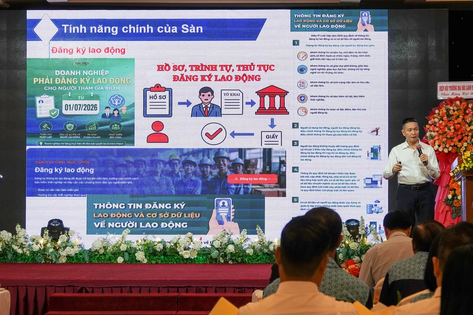 Sàn giao dịch việc làm quốc gia thu hút gần 300.000 việc làm sau 3 tháng Sàn giao dịch việc làm quốc gia thu hút gần 300.000 việc làm sau 3 tháng