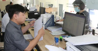 Sở Nội vụ TPHCM ngừng tiếp nhận 11 thủ tục lao động, việc làm