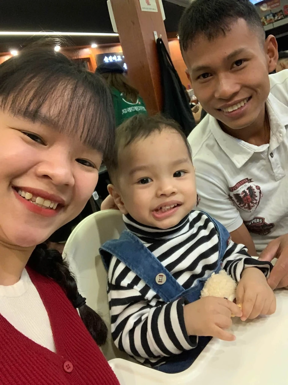 Tài xế cứu bé gái 1 tuổi giữa quốc lộ nhận mưa lời khen về kỹ năng nghề