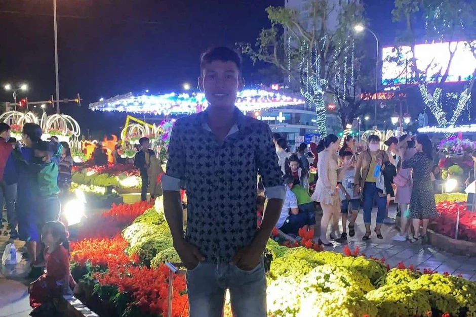 Tài xế cứu bé gái 1 tuổi giữa quốc lộ nhận mưa lời khen về kỹ năng nghề