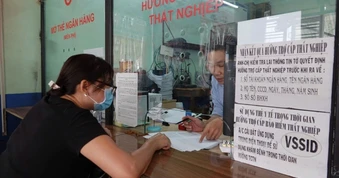 Thẩm quyền từ chối yêu cầu chi trả chế độ bảo hiểm thất nghiệp