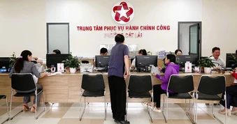 TPHCM giao 4 cơ quan giải quyết thủ tục cấp phép lao động nước ngoài