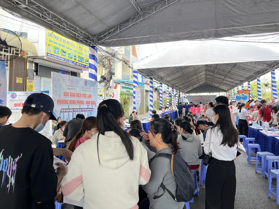 TP.HCM tuyển dụng nhiều lao động phổ thông, có vị trí lương hơn 40 triệu đồng/tháng TP.HCM tuyển dụng nhiều lao động phổ thông, có vị trí lương hơn 40 triệu đồng/tháng