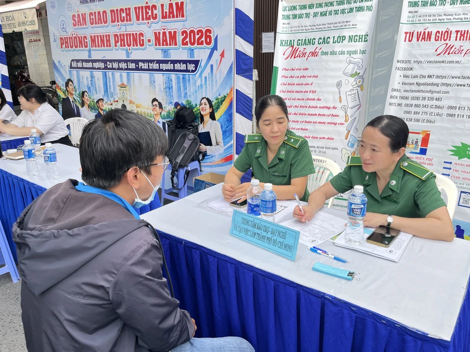 TP.HCM tuyển dụng nhiều lao động phổ thông, có vị trí lương hơn 40 triệu đồng/tháng TP.HCM tuyển dụng nhiều lao động phổ thông, có vị trí lương hơn 40 triệu đồng/tháng