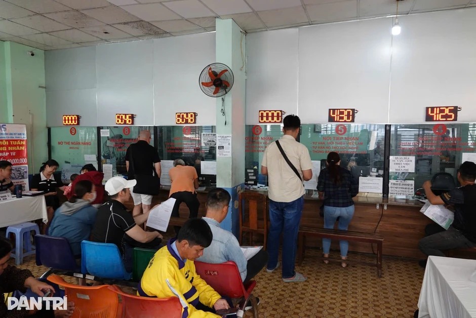 Trường hợp bị dừng hưởng trợ cấp thất nghiệp vẫn được tiếp tục nhận Trường hợp bị dừng hưởng trợ cấp thất nghiệp vẫn được tiếp tục nhận
