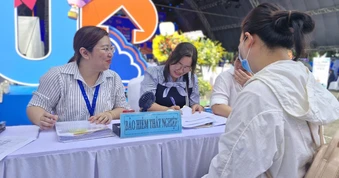 Trường hợp người lao động bị tạm dừng hưởng trợ cấp thất nghiệp