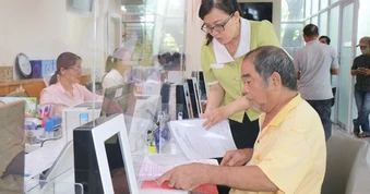 Vì sao cán bộ xã không chuyên trách không thuộc diện tăng lương cơ sở từ 1.7?