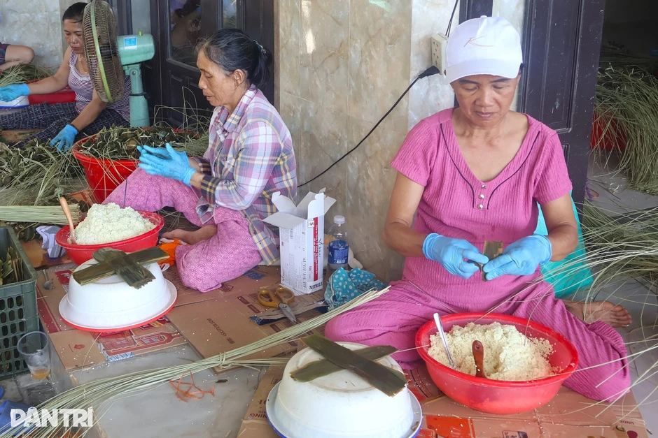 Vì sao nghề thường "cháy hàng", lãi ít vẫn được duy trì Vì sao nghề thường "cháy hàng", lãi ít vẫn được duy trì