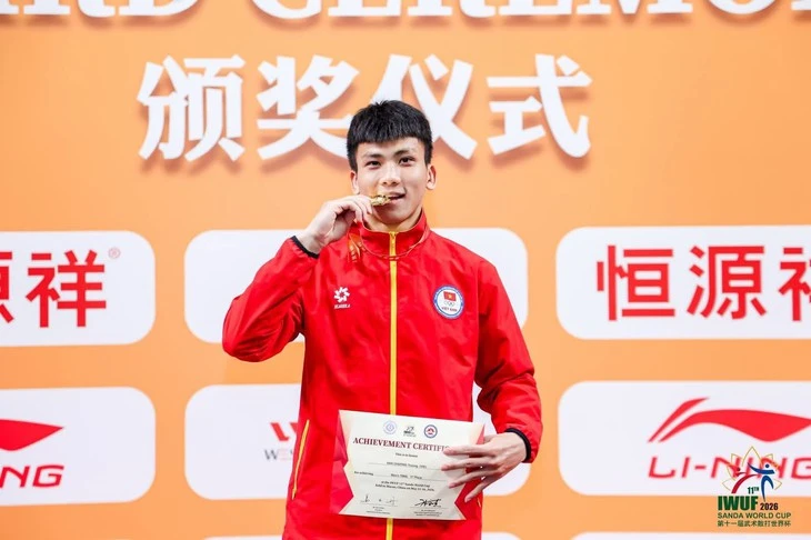 Các võ sĩ Việt Nam thắng lớn ở đấu trường mạnh nhất làng kung fu Trung Quốc Các võ sĩ Việt Nam thắng lớn ở đấu trường mạnh nhất làng kung fu Trung Quốc