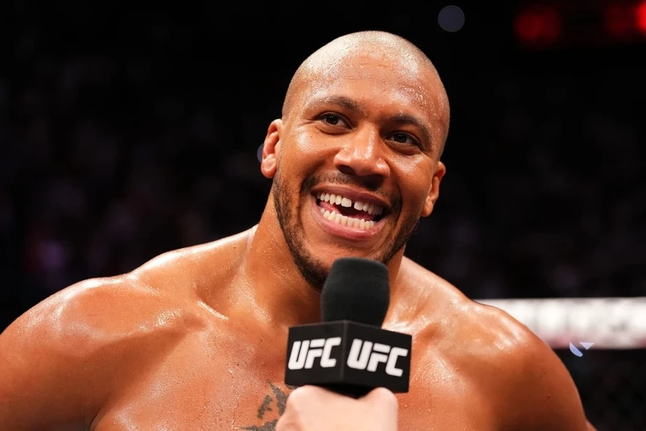 Ciryl Gane - từ phim trường Hollywood đến sàn UFC Ciryl Gane - từ phim trường Hollywood đến sàn UFC