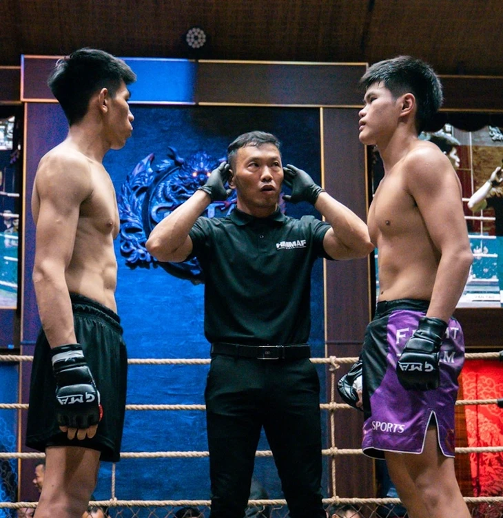 Johnny Trí Nguyễn lên tiếng khi giải MMA bị phản ứng Johnny Trí Nguyễn lên tiếng khi giải MMA bị phản ứng