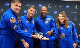 NASA chuẩn bị phóng tàu chở người tới Mặt Trăng