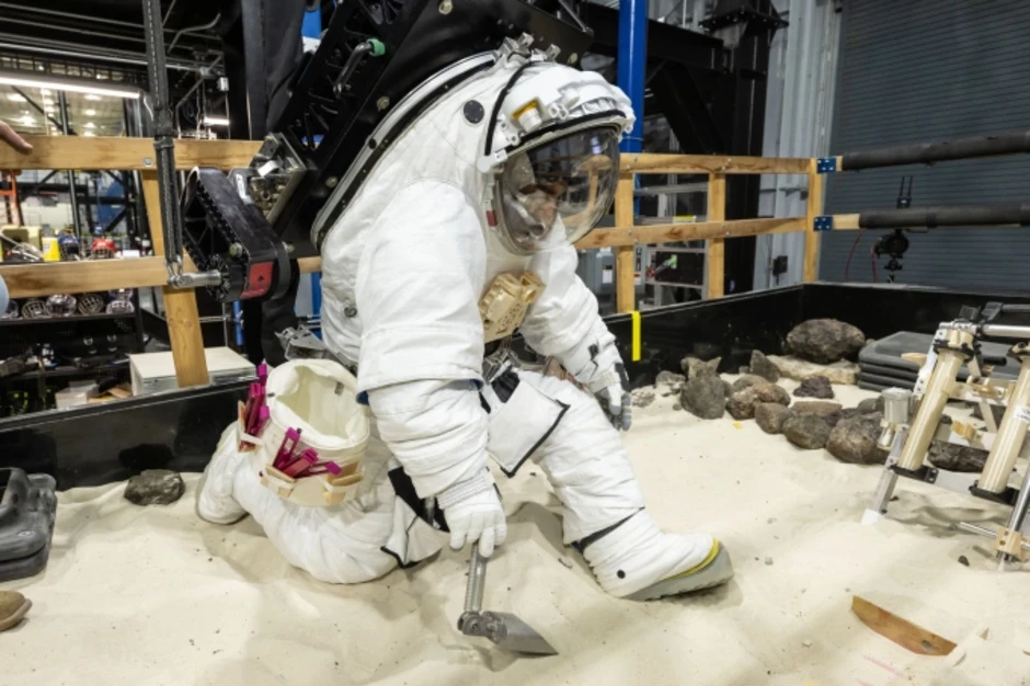 NASA có thể chậm đổ bộ Mặt Trăng do thiếu bộ đồ vũ trụ NASA có thể chậm đổ bộ Mặt Trăng do thiếu bộ đồ vũ trụ