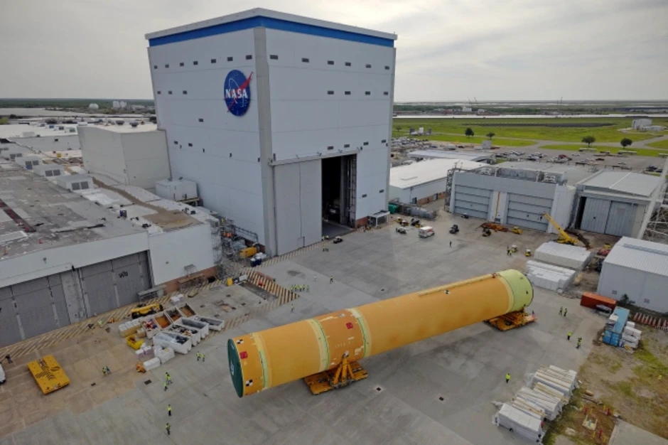 NASA hé lộ tầng lõi tên lửa cho nhiệm vụ Artemis III NASA hé lộ tầng lõi tên lửa cho nhiệm vụ Artemis III