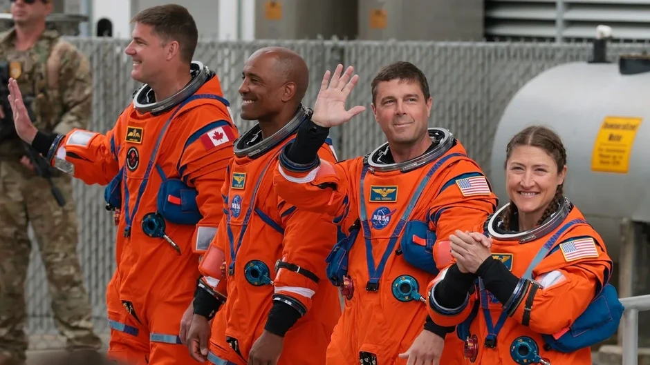 NASA phóng thành công Artemis II và sứ mệnh của những lần đầu tiên NASA phóng thành công Artemis II và sứ mệnh của những lần đầu tiên