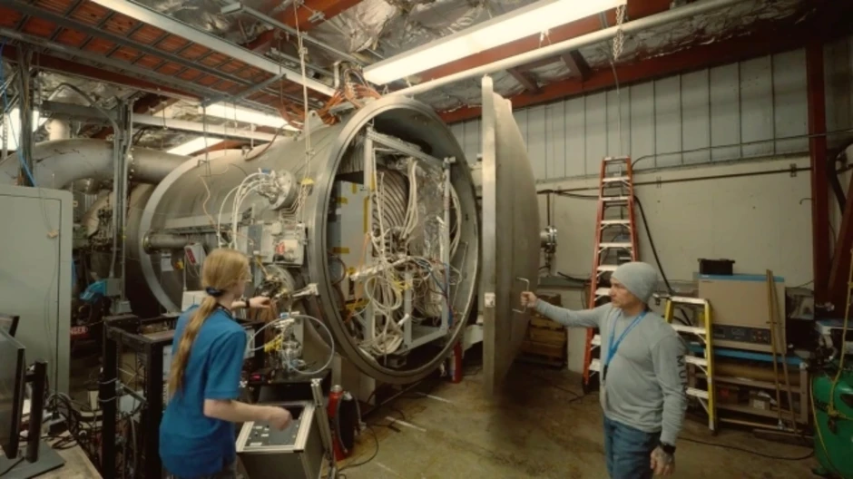 NASA thử nghiệm động cơ ion siêu mạnh cho tàu vũ trụ NASA thử nghiệm động cơ ion siêu mạnh cho tàu vũ trụ