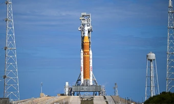 NASA tiếp tục lùi ngày đưa người tới Mặt Trăng vì lỗi kỹ thuật