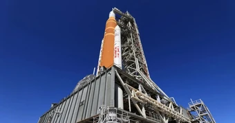 Sứ mệnh Artemis II của NASA tiếp tục gặp sự cố, không cất cánh vào tháng 3
