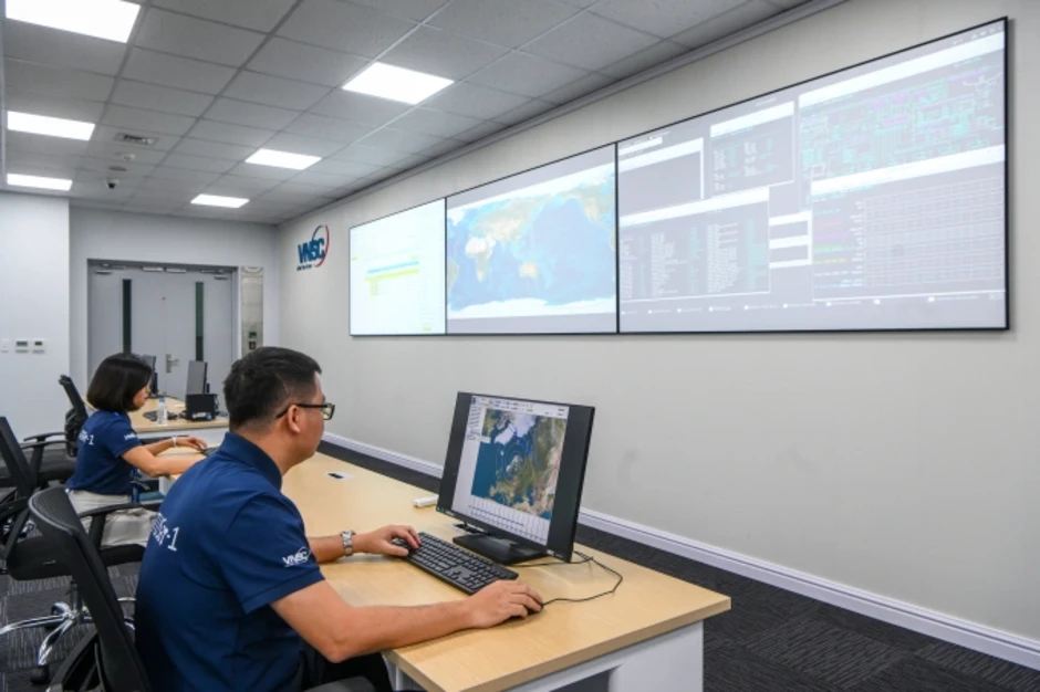 Thủ tướng: Xây dựng năng lực tự chủ công nghệ vệ tinh sau 2030 Thủ tướng: Xây dựng năng lực tự chủ công nghệ vệ tinh sau 2030