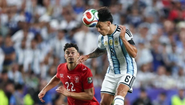 "Lá chắn thép" Lisandro Martinez gửi thông điệp cho Man Utd "Lá chắn thép" Lisandro Martinez gửi thông điệp cho Man Utd