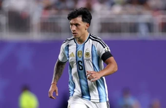 "Lá chắn thép" Lisandro Martinez gửi thông điệp cho Man Utd