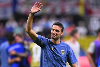 "Lời nói dối" của Scaloni nâng bước Argentina vào chung kết