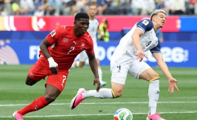5 dấu ấn Thụy Sĩ 4-1 Bosnia: 'Siêu dự bị' Manzambi; Bản lĩnh nơi Xhaka 5 dấu ấn Thụy Sĩ 4-1 Bosnia: 'Siêu dự bị' Manzambi; Bản lĩnh nơi Xhaka