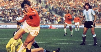 5 đội hình xuất sắc nhất không thể vô địch World Cup