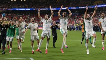 5 lý do khiến Algeria hòa Áo 3-3 và tiễn Iran về nước