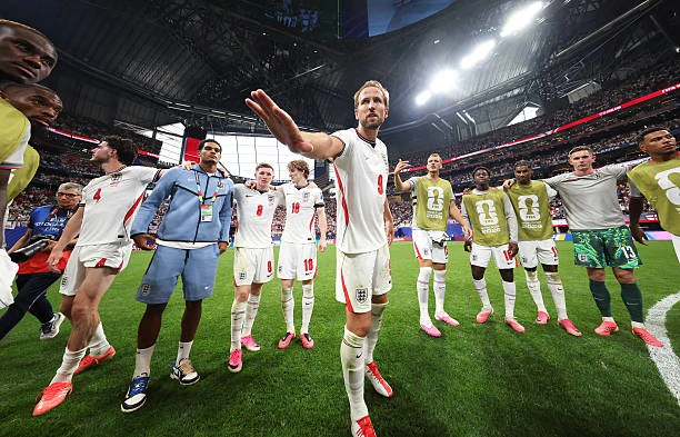 5 lý do khiến Anh suýt ôm hận trước Congo: Sai lầm của Tuchel 5 lý do khiến Anh suýt ôm hận trước Congo: Sai lầm của Tuchel