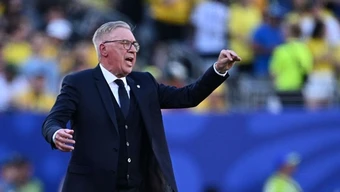 Ancelotti hứng chỉ trích khi Brazil hòa nhạt Morocco