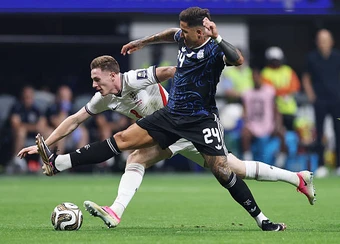 Anh 0-0 Argentina: Tranh chấp quyết liệt