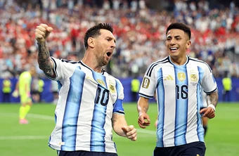 Argentina 1-0 Áo: Messi xô đổ kỷ lục World Cup
