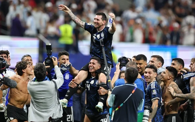 Argentina lập ngày lễ quốc gia mừng chiến thắng trước tuyển Anh Argentina lập ngày lễ quốc gia mừng chiến thắng trước tuyển Anh