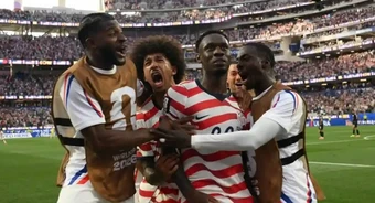 Balogun giúp tuyển Mỹ phá kỷ lục World Cup kéo dài 96 năm