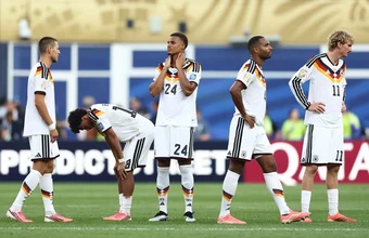 Báo Đức phẫn nộ khi đội nhà bị Paraguay loại khỏi World Cup