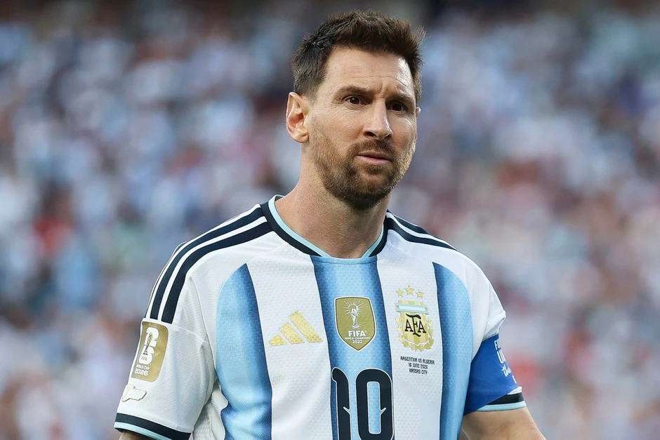 Bão lũ tại Dallas đe dọa lịch trình của tuyển Argentina Bão lũ tại Dallas đe dọa lịch trình của tuyển Argentina