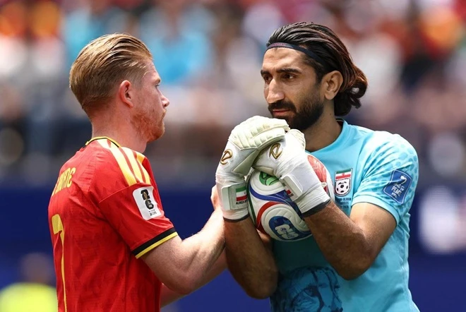 Beiranvand lại mang đến khoảnh khắc kỳ diệu cho Iran tại World Cup Beiranvand lại mang đến khoảnh khắc kỳ diệu cho Iran tại World Cup