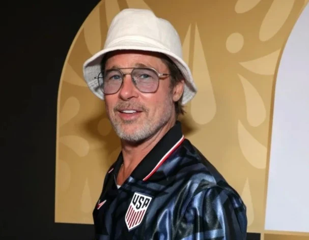 Brad Pitt và dàn sao tề tựu ở trận Thổ Nhĩ Kỳ vs Mỹ Brad Pitt và dàn sao tề tựu ở trận Thổ Nhĩ Kỳ vs Mỹ