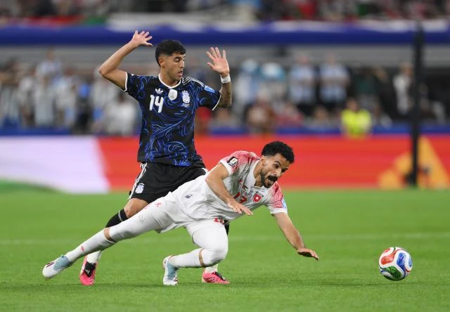 Chấm điểm Argentina: Messi lập kỷ lục, Lo Celso rực sáng Chấm điểm Argentina: Messi lập kỷ lục, Lo Celso rực sáng