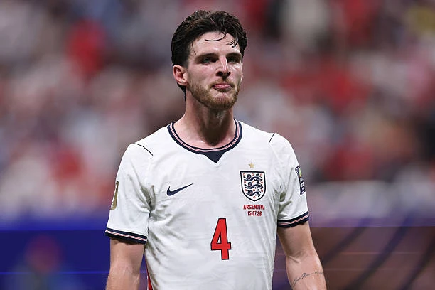 Chấm điểm tuyển Anh: Điểm sáng từ Anthony Gordon và Declan Rice