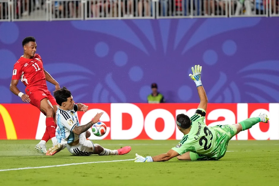 Chấm điểm tuyển Argentina: Messi, Alvarez và Martinez cùng toả sáng