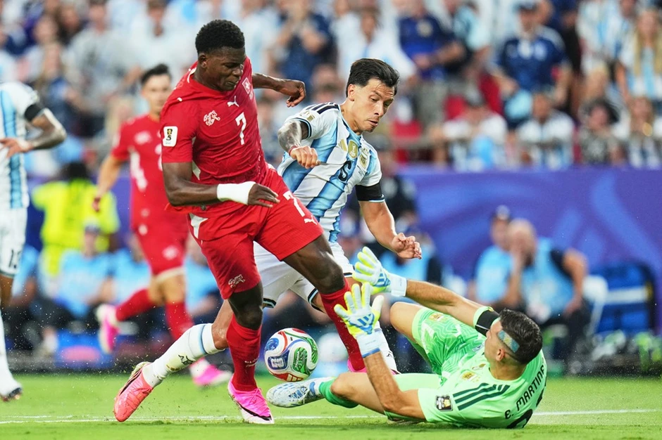 Chấm điểm tuyển Argentina: Messi, Alvarez và Martinez cùng toả sáng