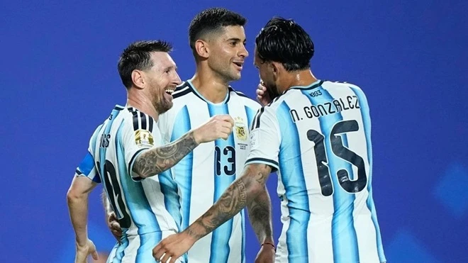 Chấm điểm tuyển Argentina: Messi tiệm cận hoàn hảo Chấm điểm tuyển Argentina: Messi tiệm cận hoàn hảo